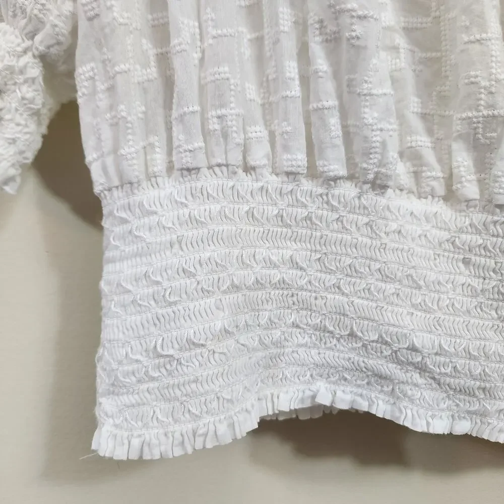 Anthropologie Luciella smocked puff short sleeve blouse woman's size small‎